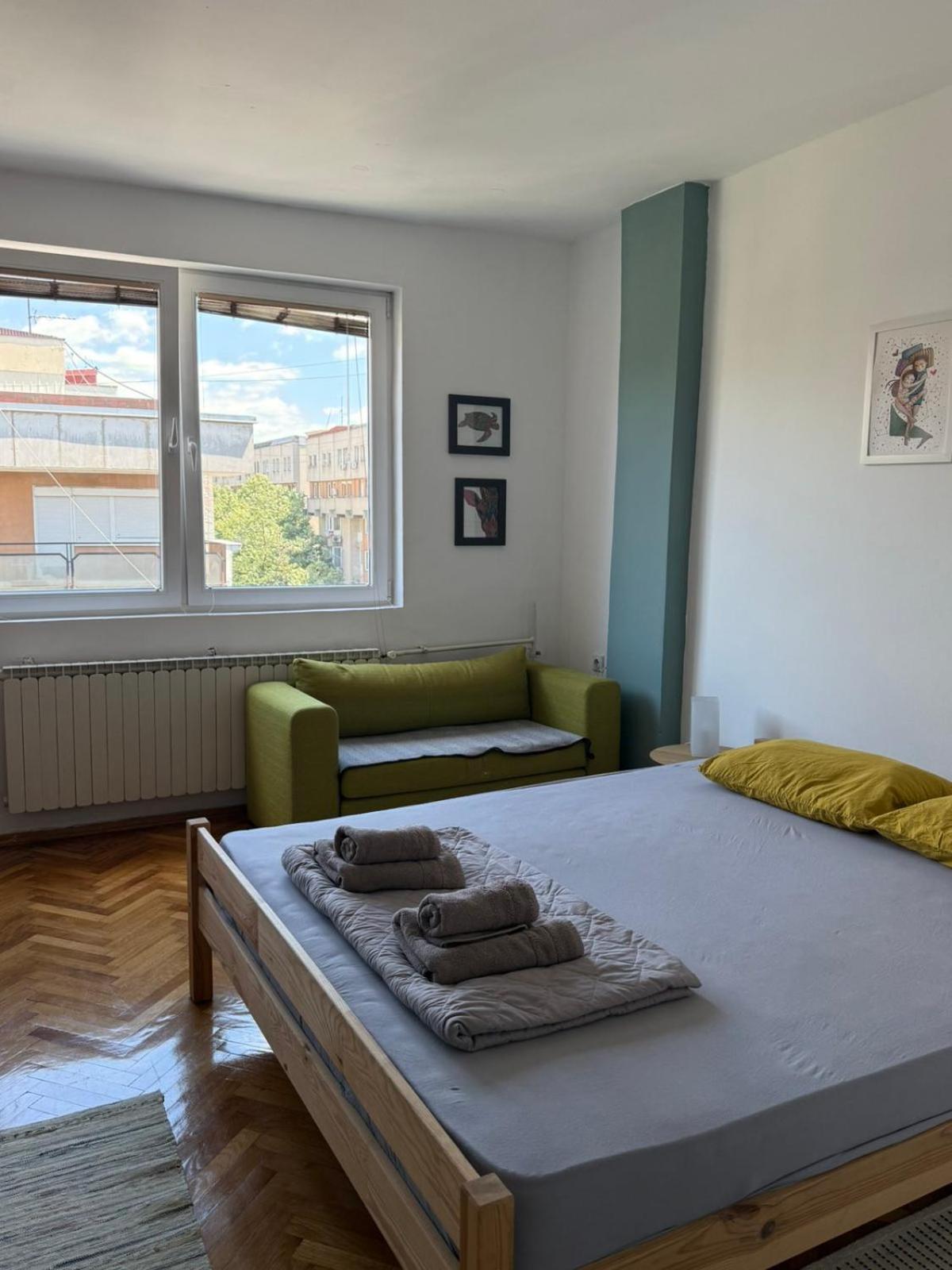 Cosy Apartment In The Heart Of Skopje Bagian luar foto
