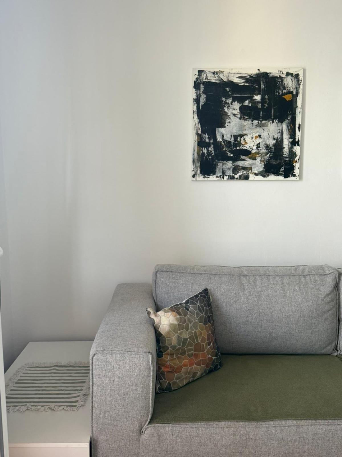 Cosy Apartment In The Heart Of Skopje Bagian luar foto