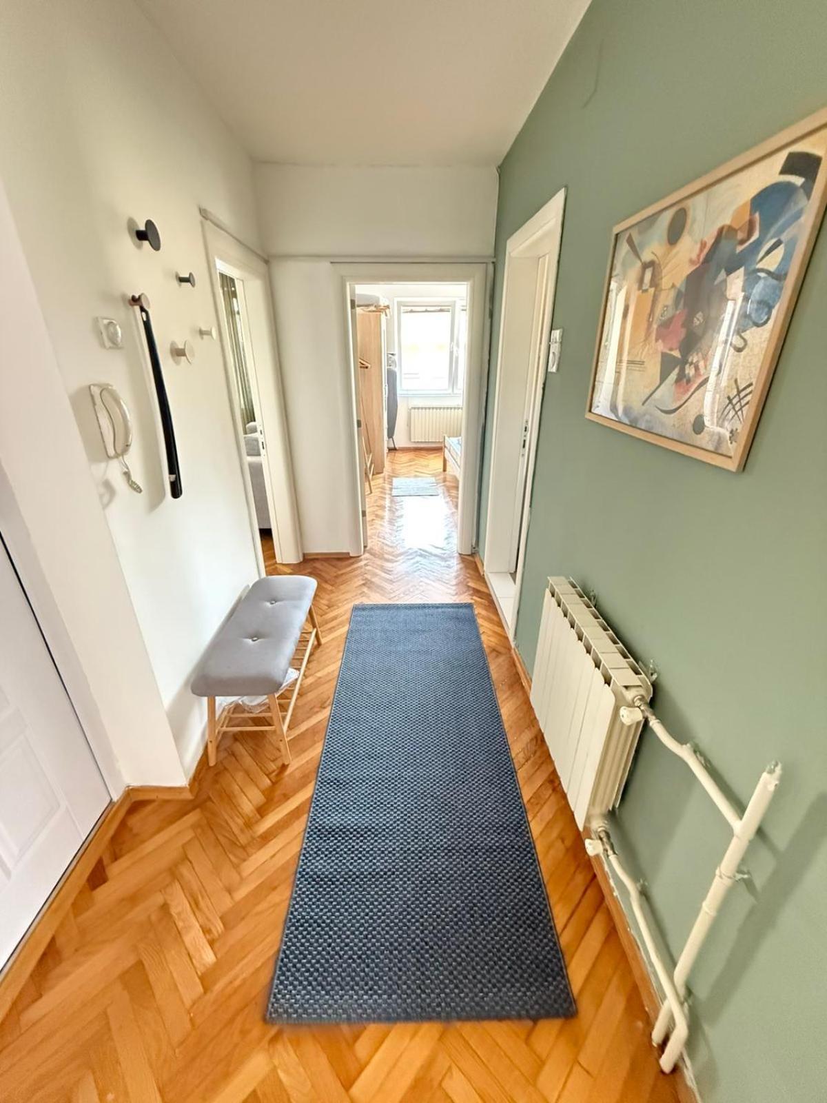 Cosy Apartment In The Heart Of Skopje Bagian luar foto